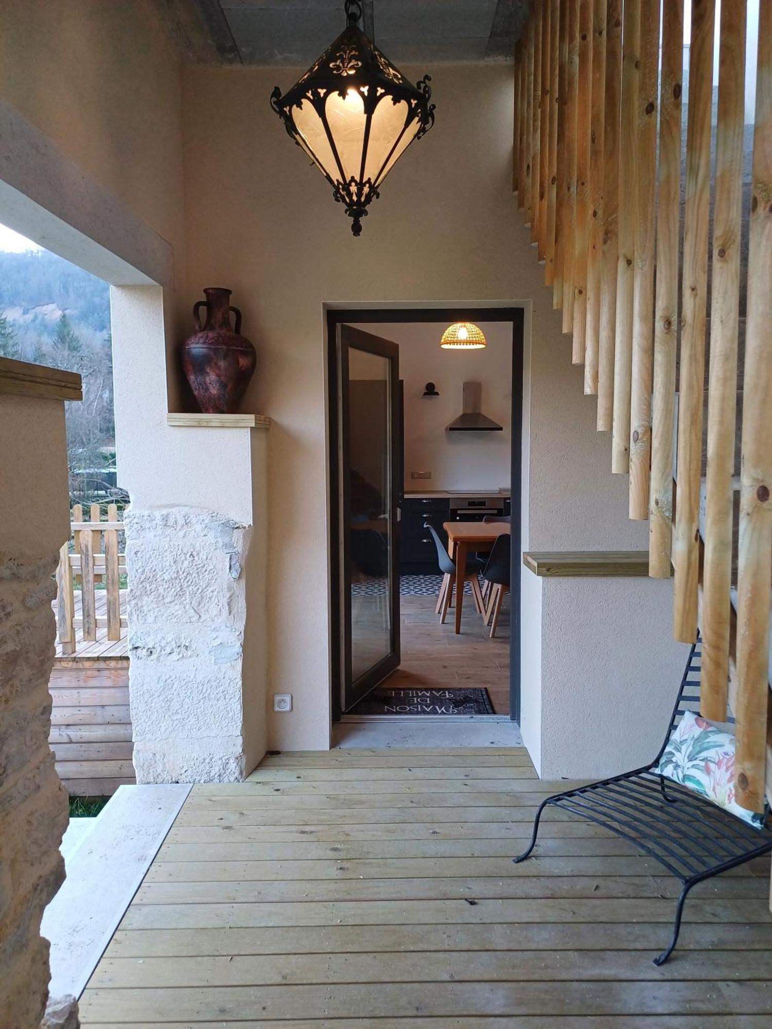 Superbe Logement "Loulaloue" ! Ornans Exterior photo